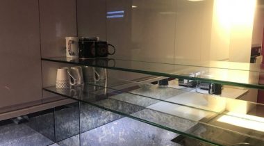 UV Bonding glass shelves - Osborn Glass