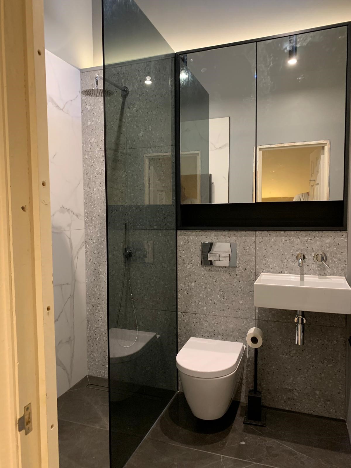 Osborn Glass - South London