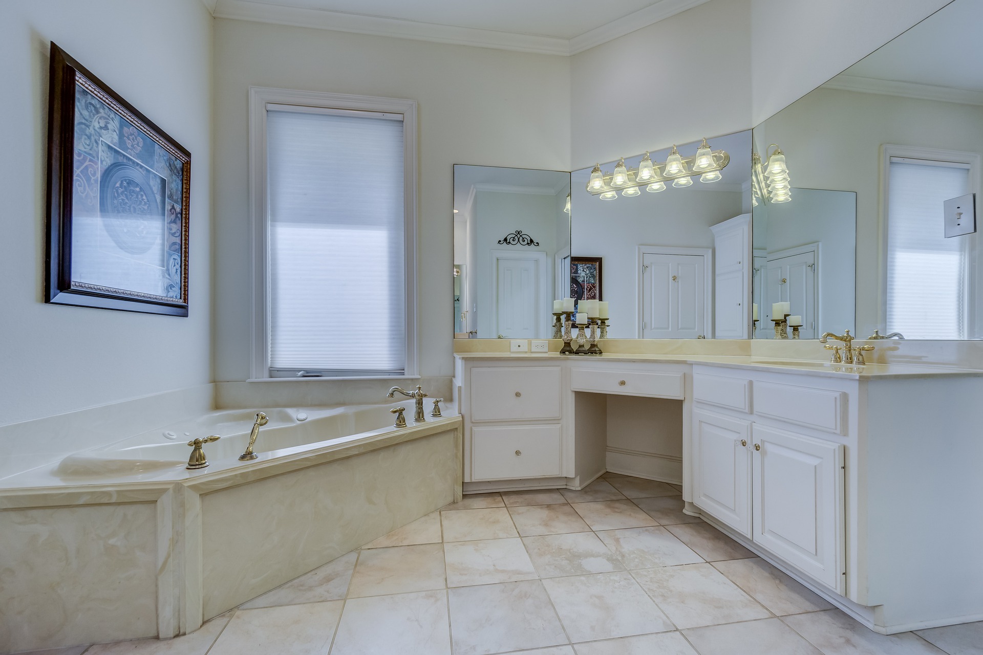 Frameless Bathroom Mirrors - Bespoke Design